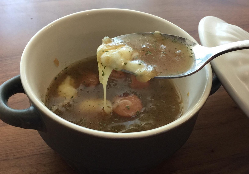 適当だけど美味しい玉ねぎスープ