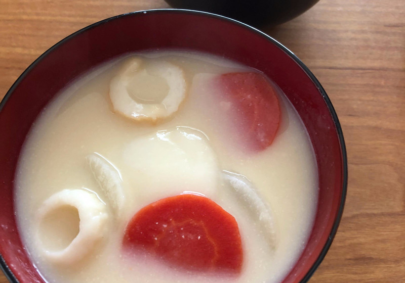 実家の白味噌のお雑煮〜大阪の伝統食