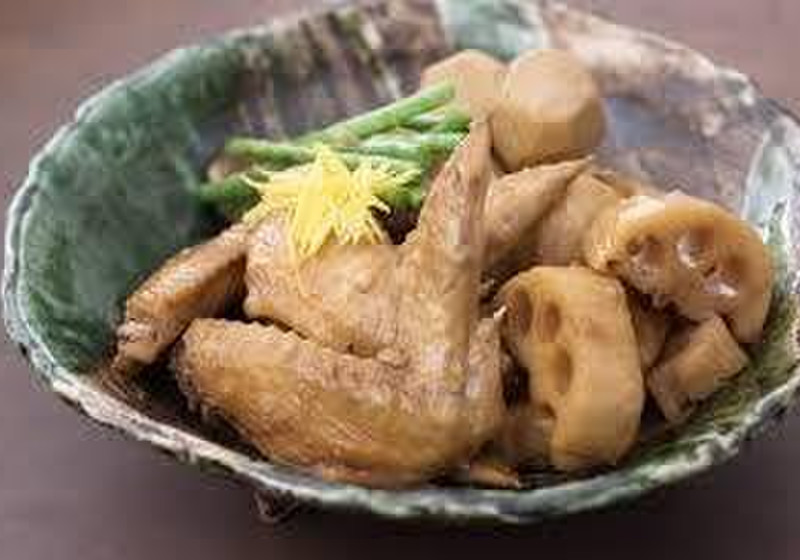 蓮根と鶏手羽の炊合せ