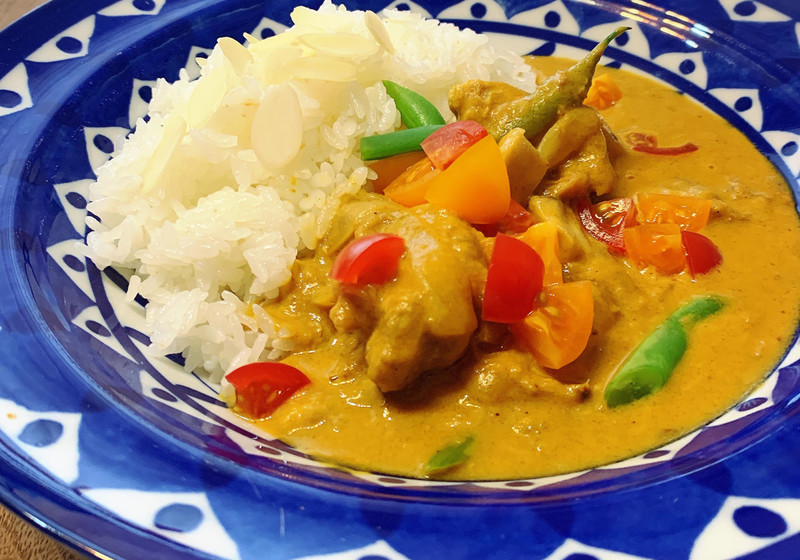 チキンとピーナッツのコルマ風カレー