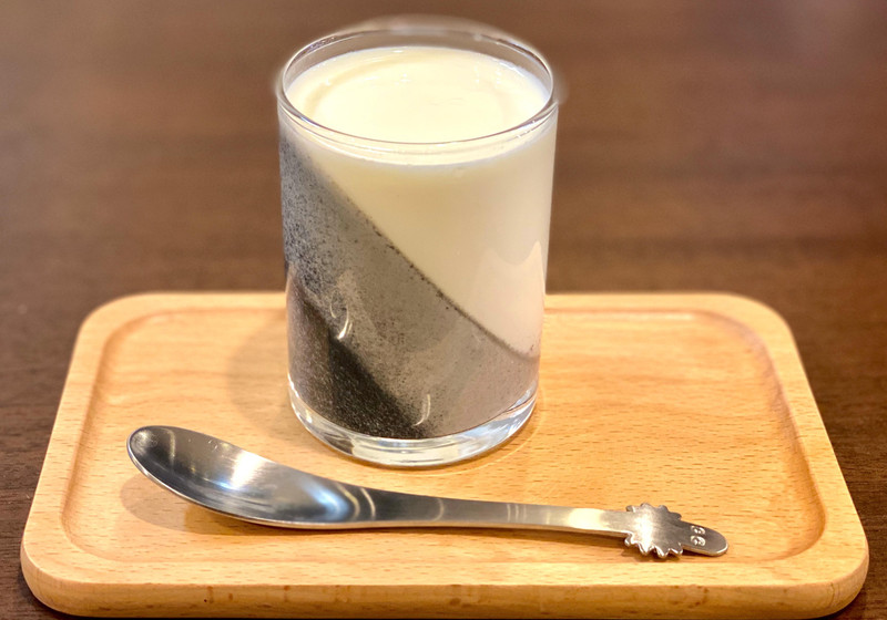 黒ごまのブランマンジェ