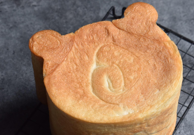 くま食パン