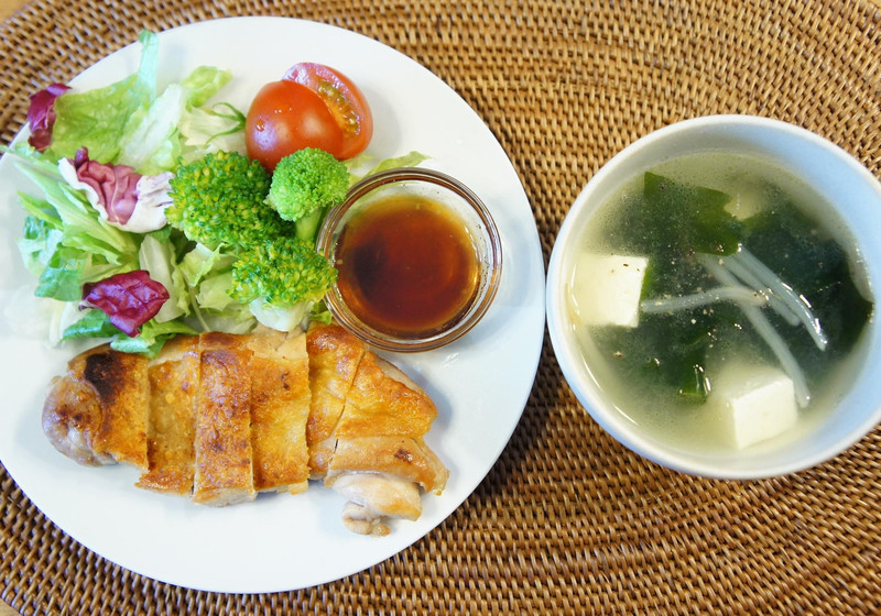 鶏の照り焼き&ワカメスープ