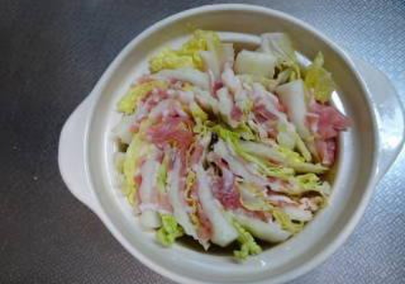 豚バラと白菜のミルフィーユ鍋～おでん汁の応用～