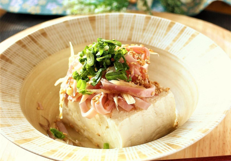 みょうがとハムの塩ナムルやっこ