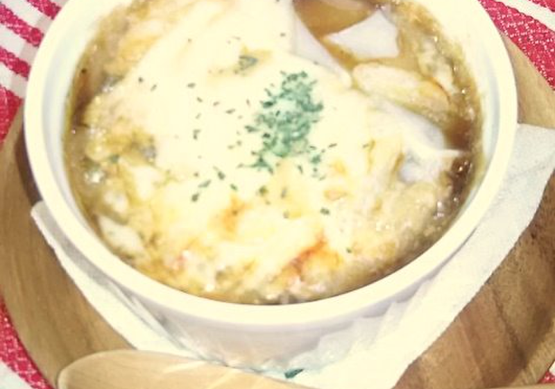 あめ色玉ねぎのチーズ雑煮